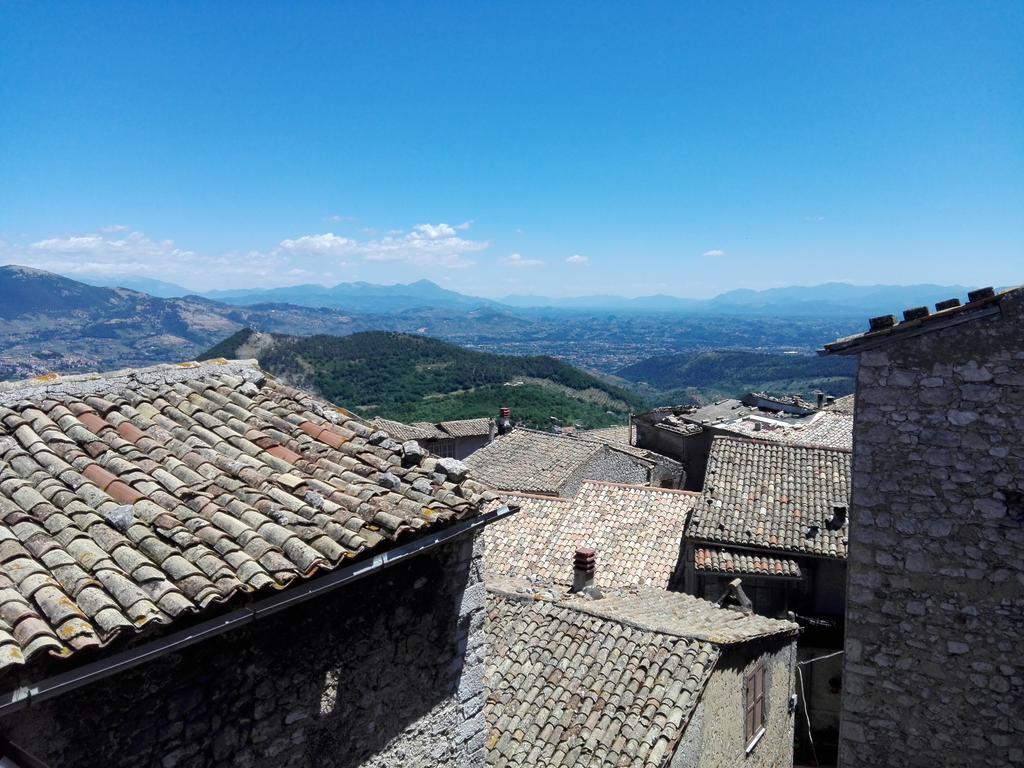 Locanda Il Falco Nero Fumone Eksteriør bilde